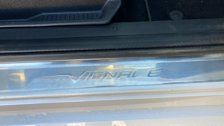 Ford Kuga Vignale 2.0 TDCi 180 5dr Auto Diesel Estate